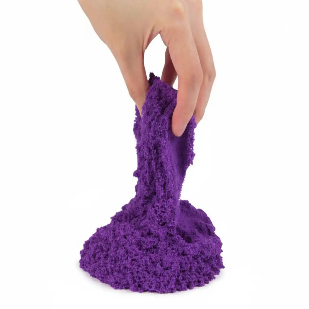 Develop little fingers' dexterity in a playful way.