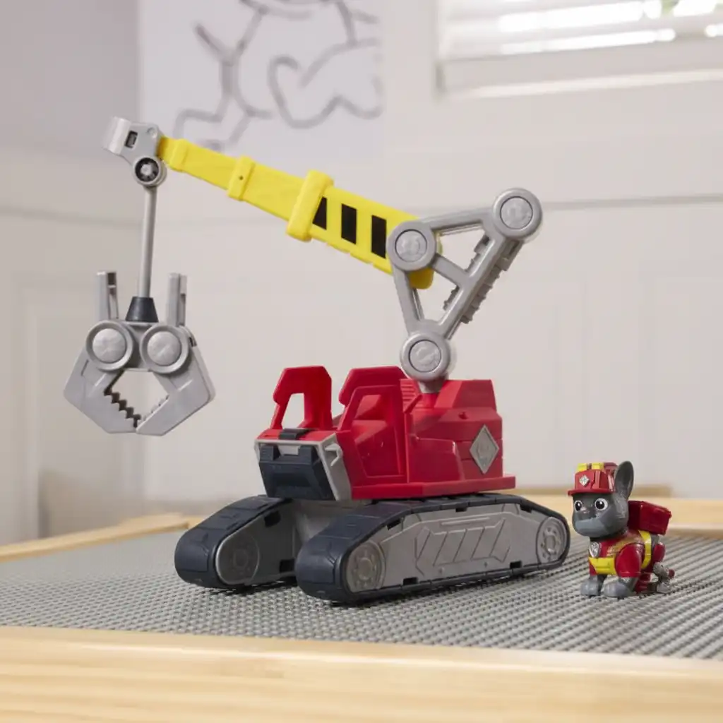 Support children's imagination in creating their own construction stories.