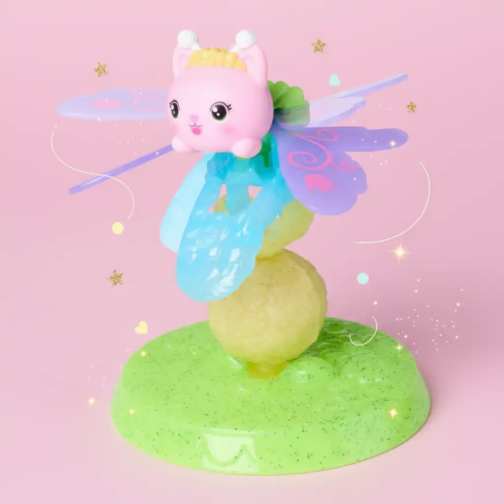 Support children’s imagination through play with a beloved character.